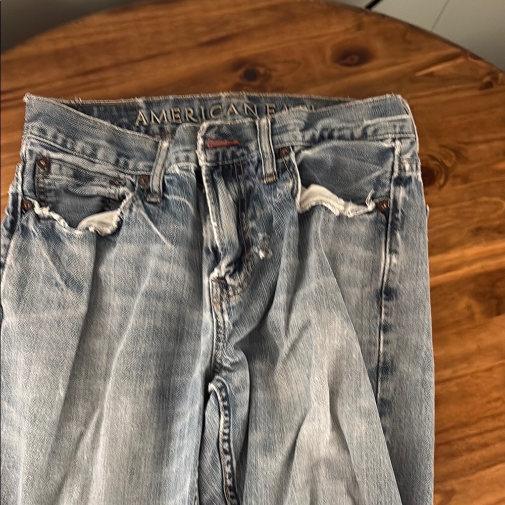 American Eagle Outfitters Men's Light Blue Jeans